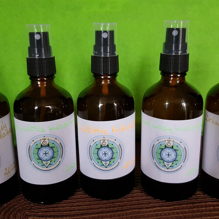 Производство органических гидролатов. Фотографии ассортимента.